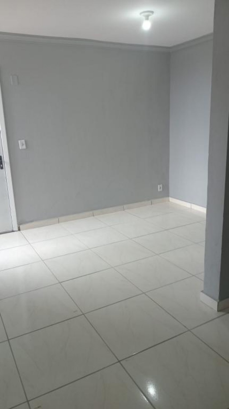 APARTAMENTO CONDOMINIO FECHADO BAIRRO PROMORAR