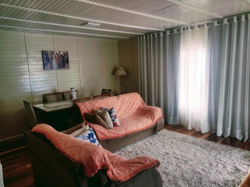 CASA NO BAIRRO SÃO CRISTOVÃO