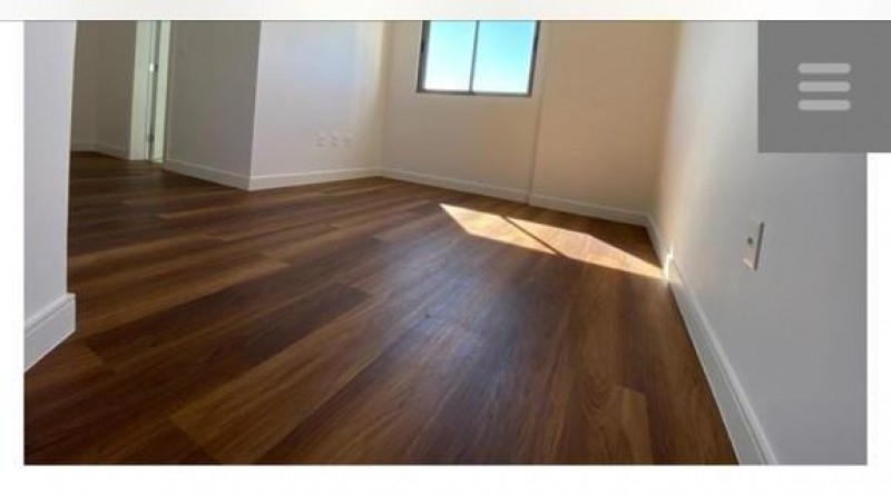 Apartamento em Meia Praia