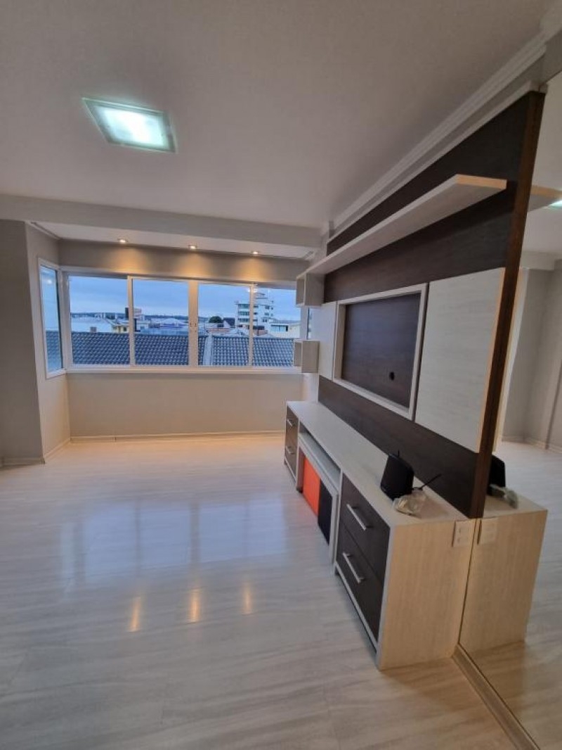 APARTAMENTO RESIDENCIAL CORAL II