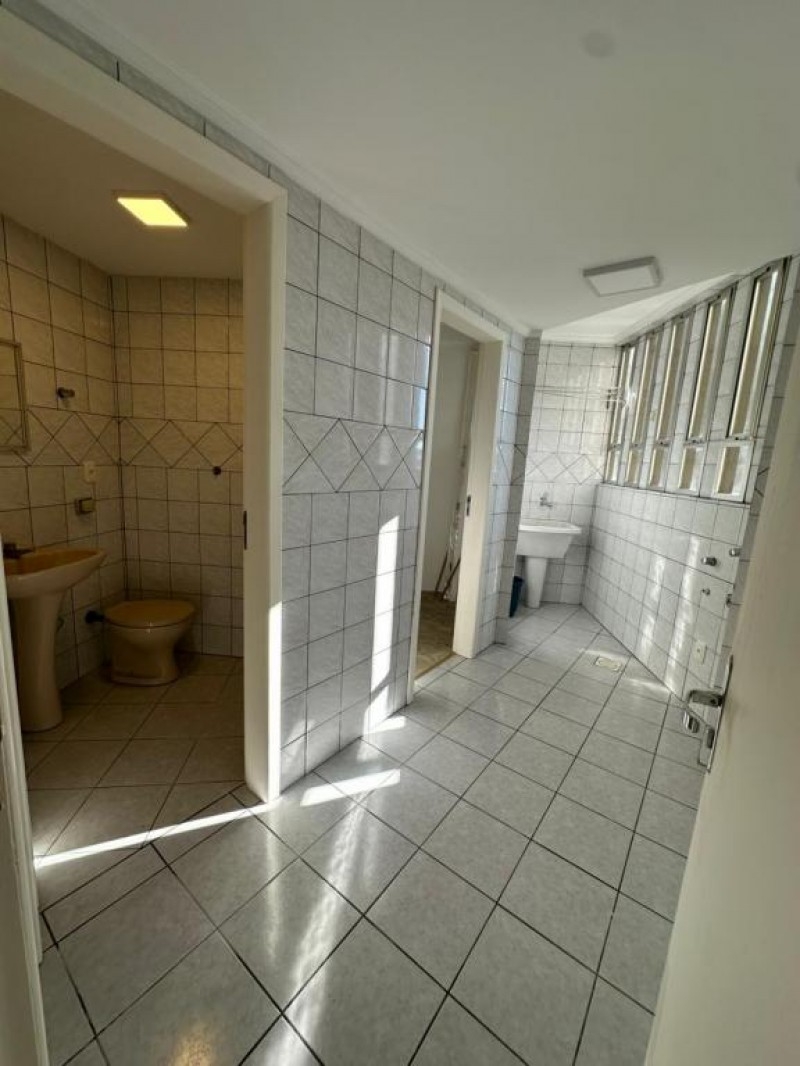 APARTAMENTO NO CENTRO DE LAGES