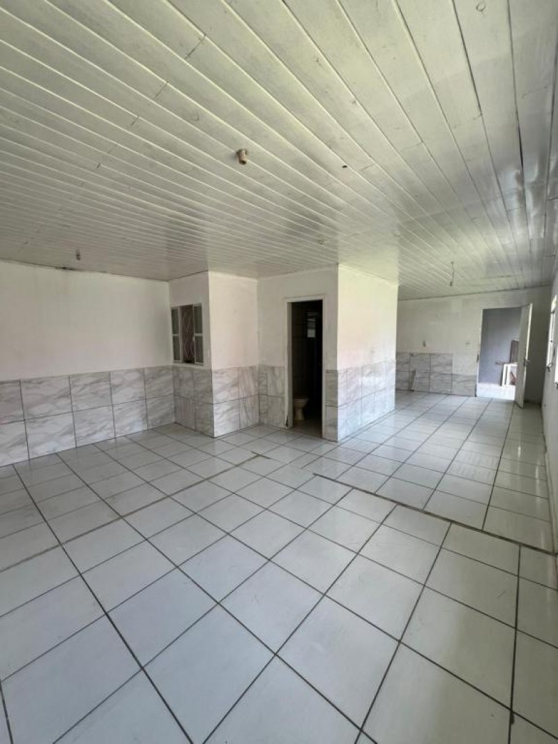 CASA BAIRRO CORAL 