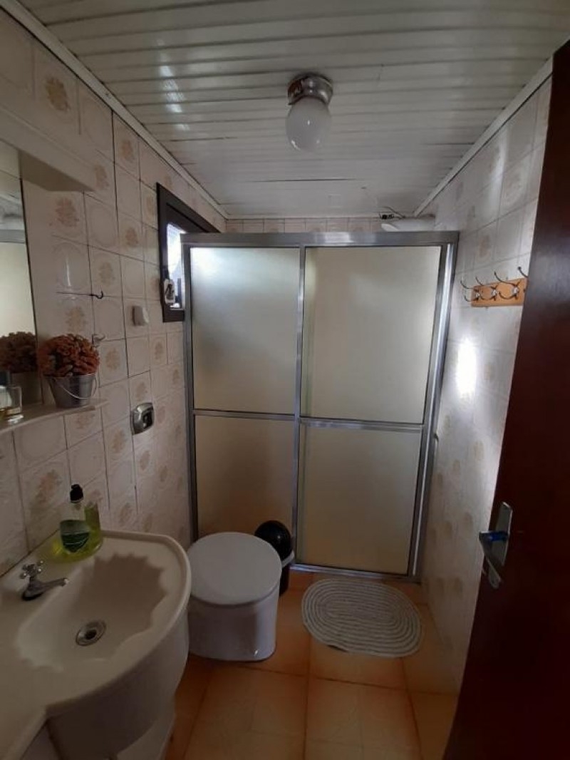 CASA NO BAIRRO SAGRADO CORAÇÃO DE JESUS SEMIMOBILIADA