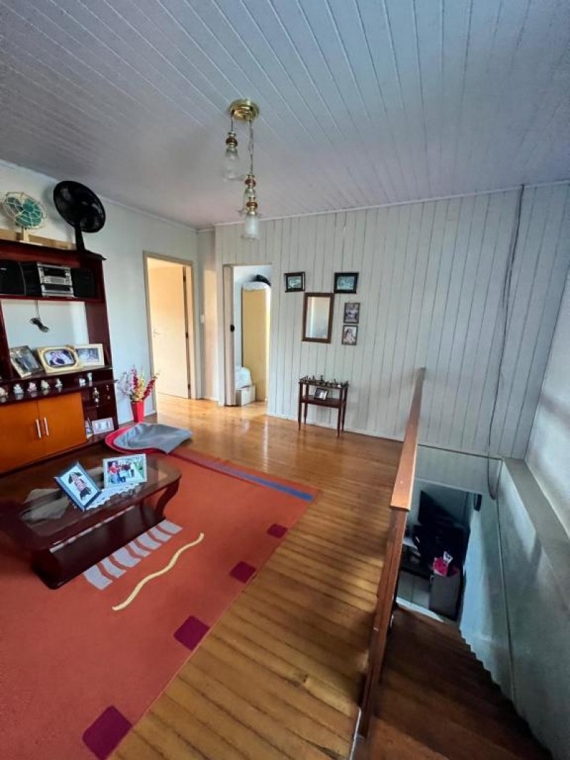 CASA 2 ANDARES BAIRRO ARAUCÁRIAS