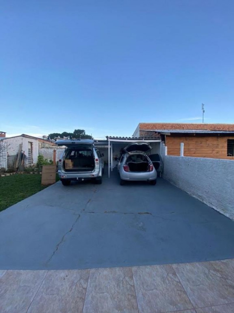 CASA 2 PISOS BAIRRO VILA NOVA