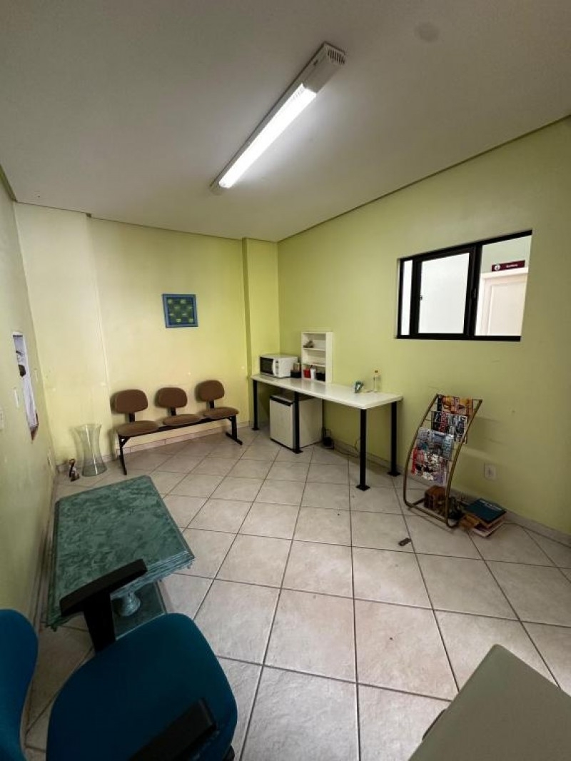 CONSULTÓRIO ODONTOLÓGICO 