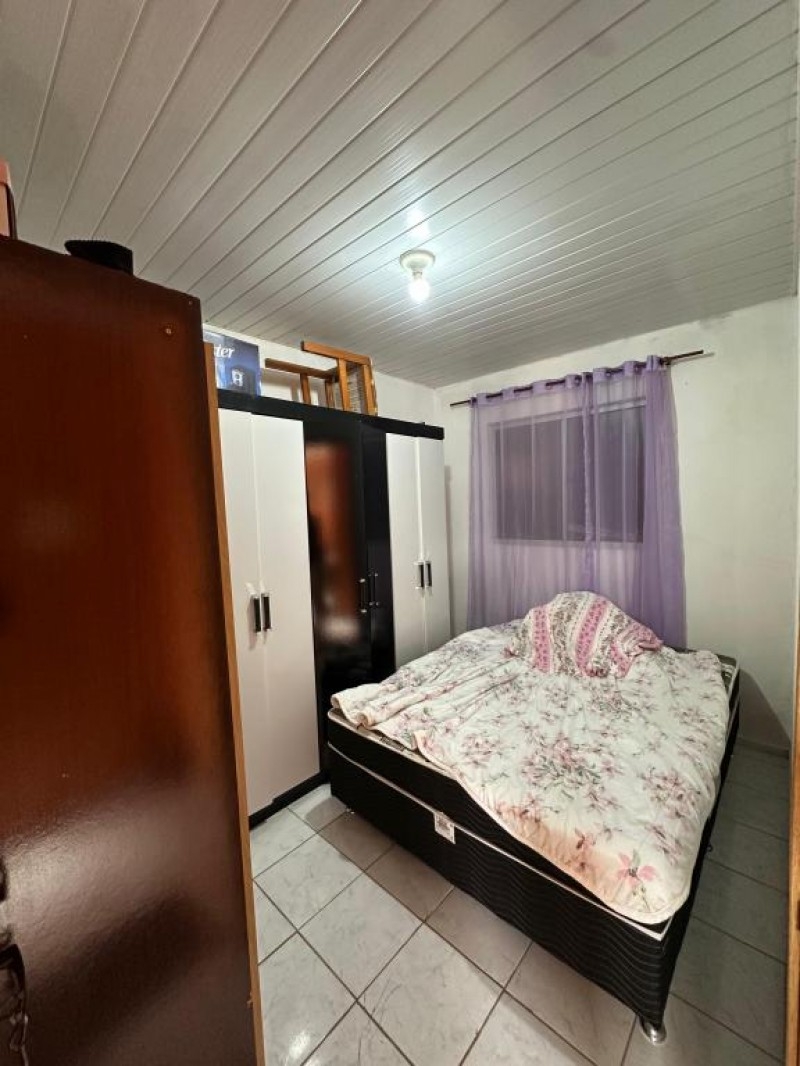 CASA EM CONDOMINIO BAIRRO PROMORAR