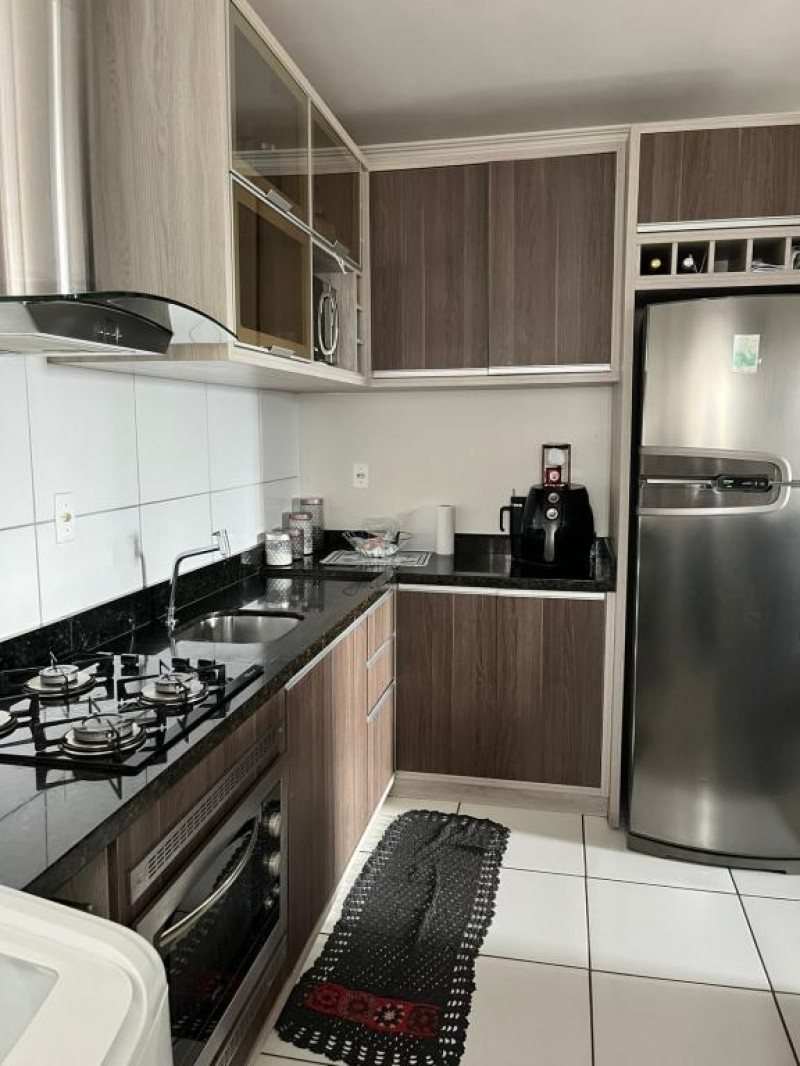 APARTAMENTO MOBILIADO TORDESILHAS
