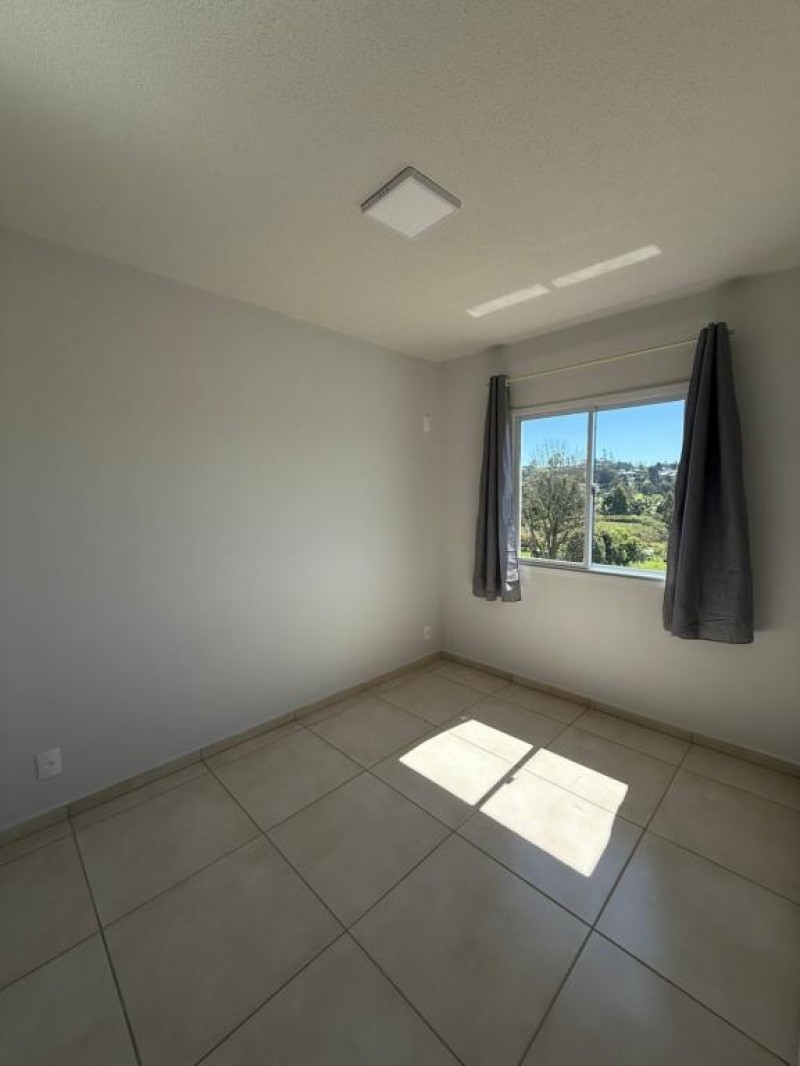 Apartamento Condominio Araucárias