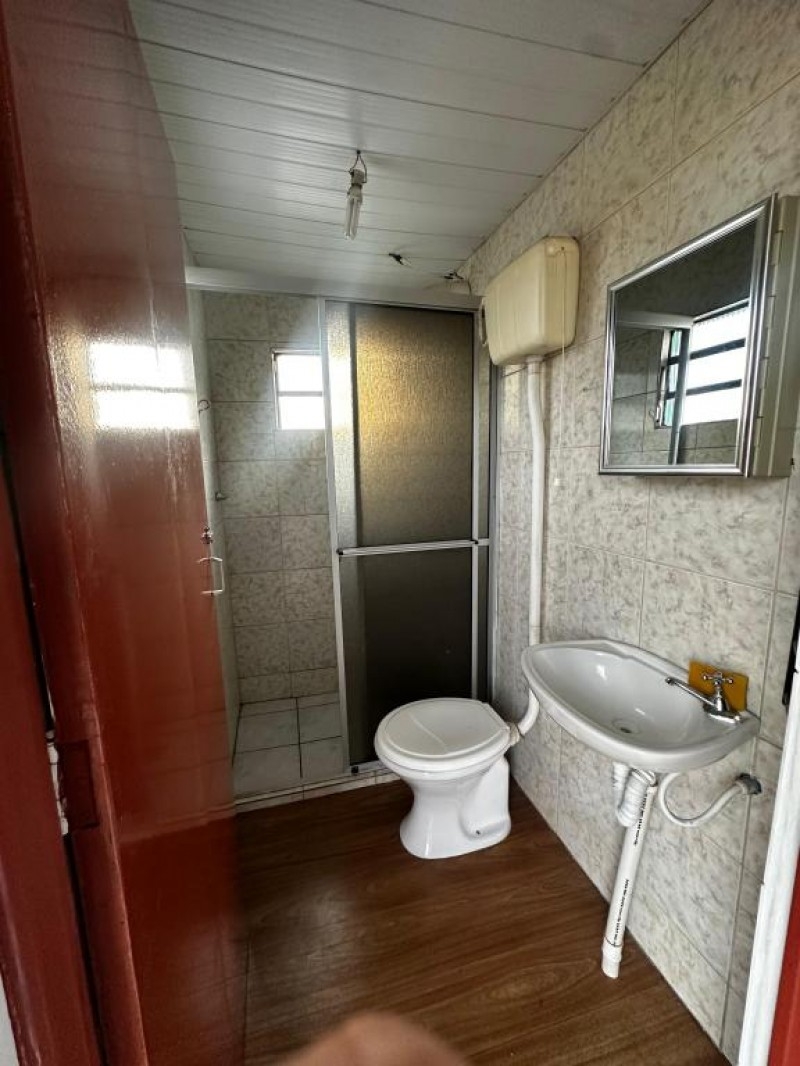 LINDA CASA NO BAIRRO MORRO DO POSTO