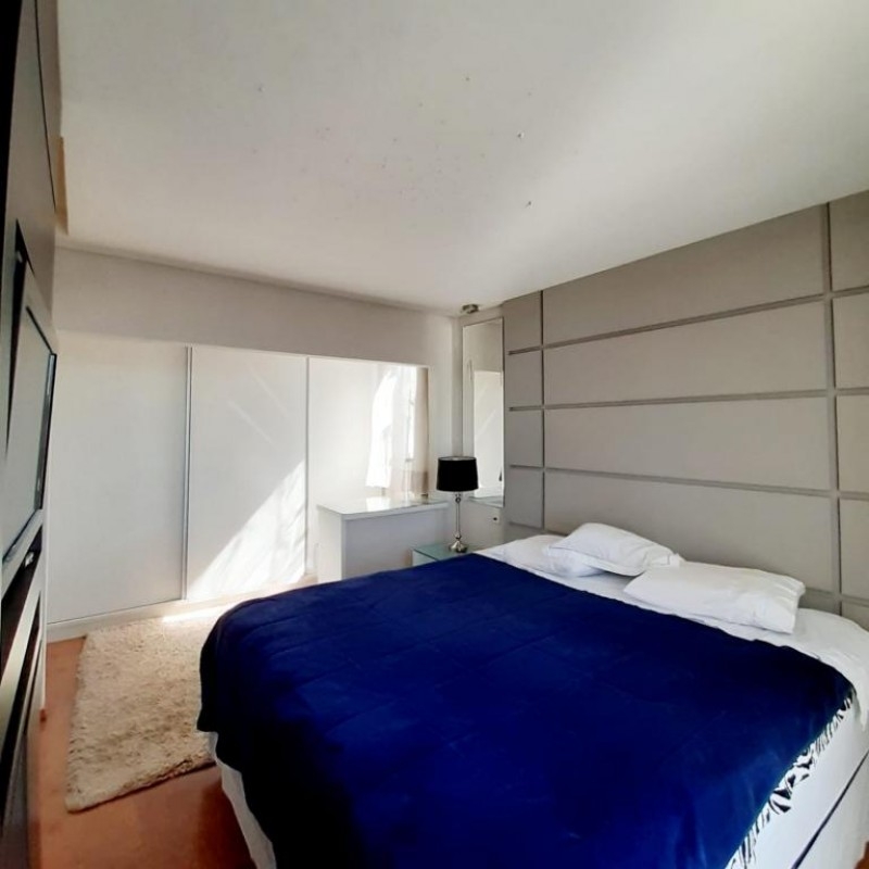 TRIPLEX, SALA COMERCIAL E APARTAMENTO - CENTRO