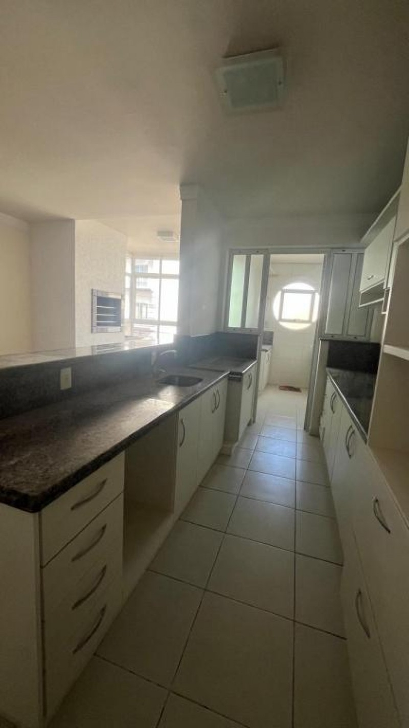 APARTAMENTO NO CENTRO