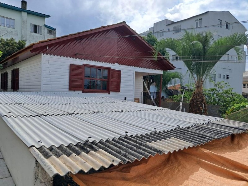 Casa no bairro Santa Rita 