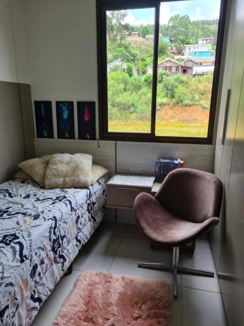 APARTAMENTO SEMIMOBILIADO 2 QUARTOS BAIRRO CENTENÁRIO