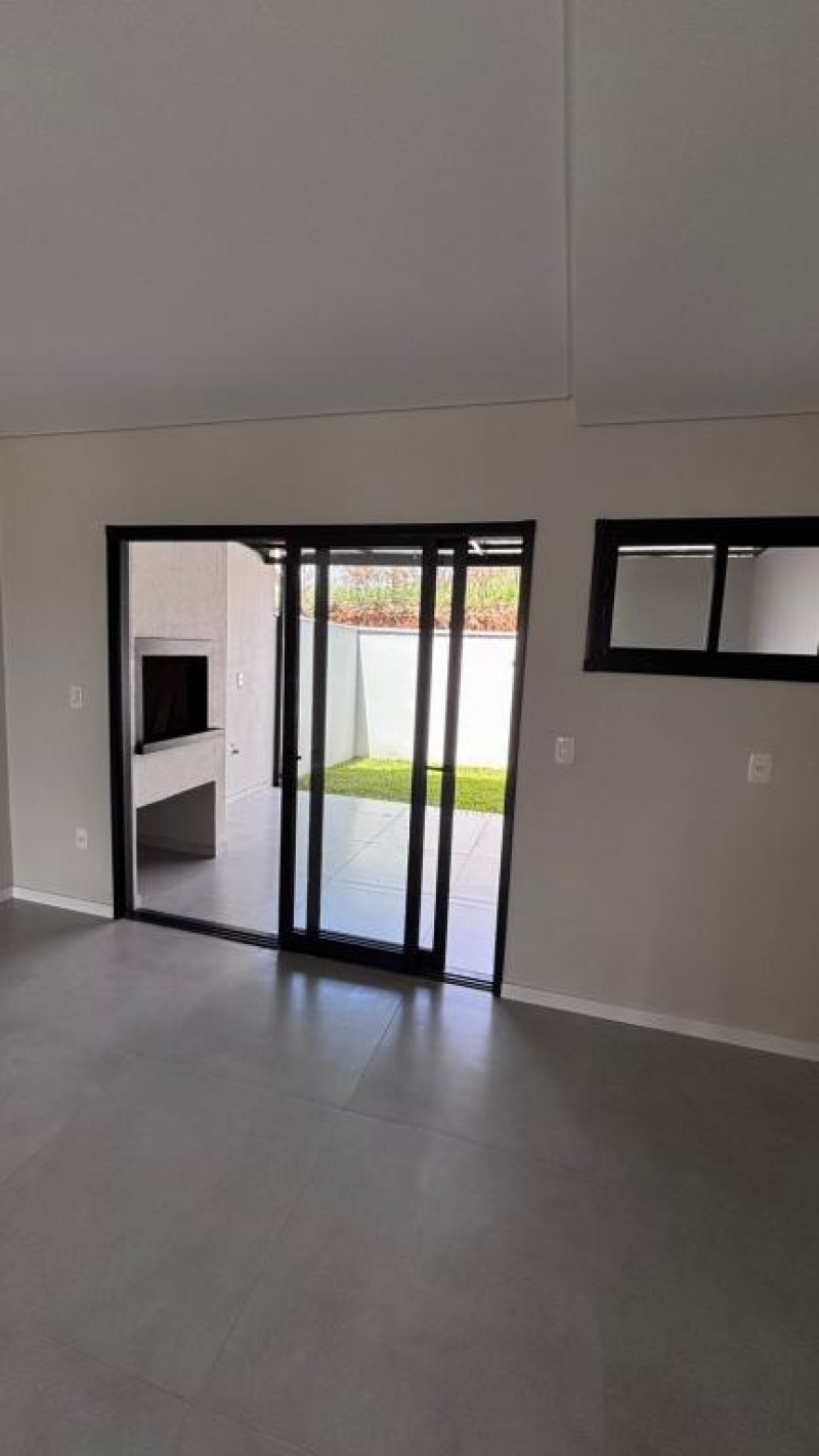 LINDO SOBRADO NOVA LAGES