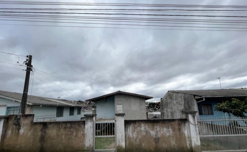 CASA NO BAIRRO COPACABANA