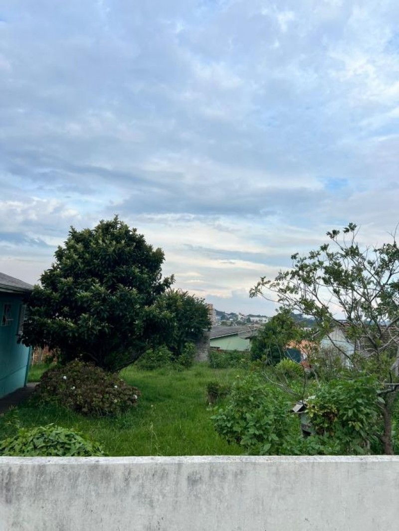 TERRENO COM EXCELENTE LOCALIZAÇÃO VILA NOVA