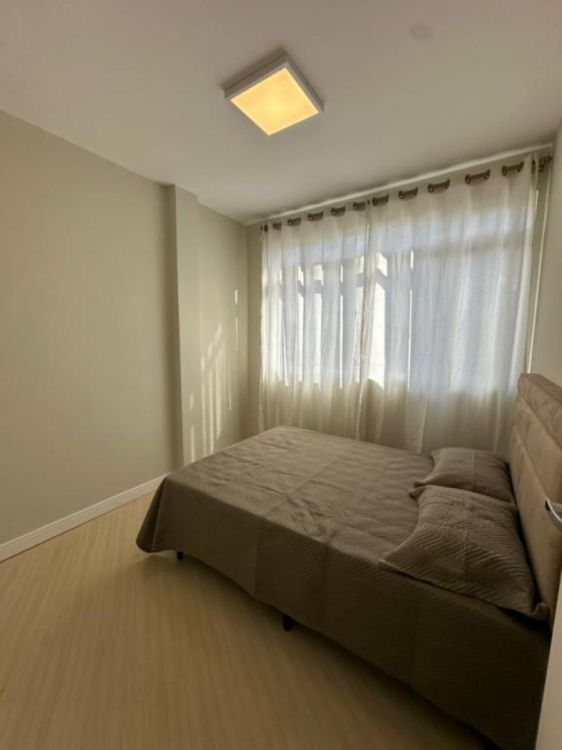 APARTAMENTO NO CENTRO DE LAGES