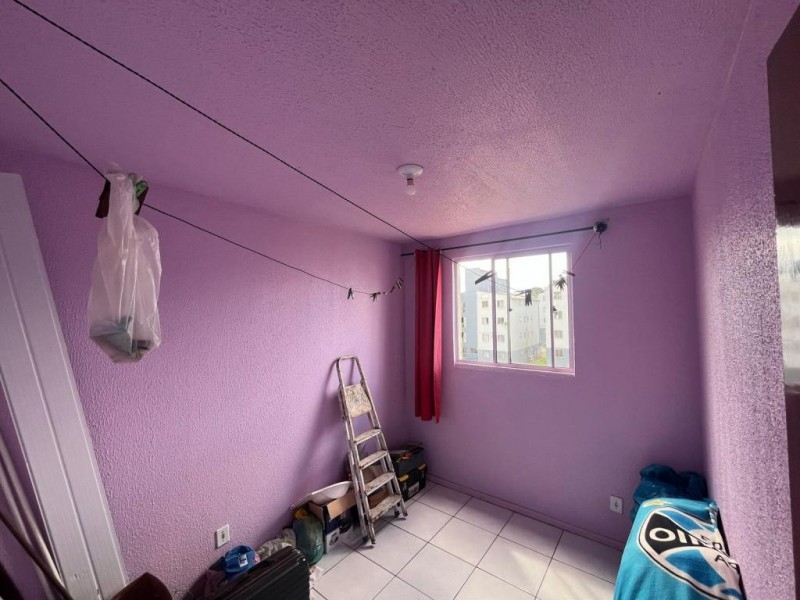 APARTAMENTO EM CONDOMÍNIO FECHADO 