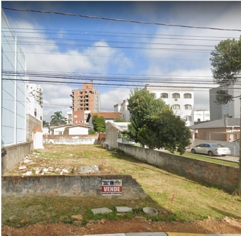 TERRENO NO CENTRO 