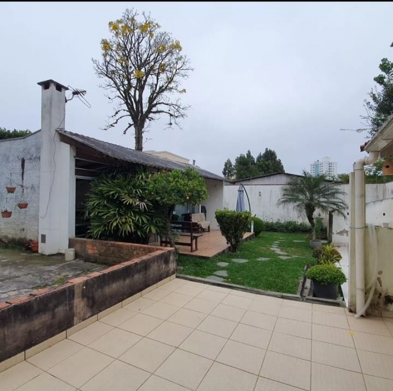 CASA NO BAIRRO SAGRADO CORAÇÃO DE JESUS