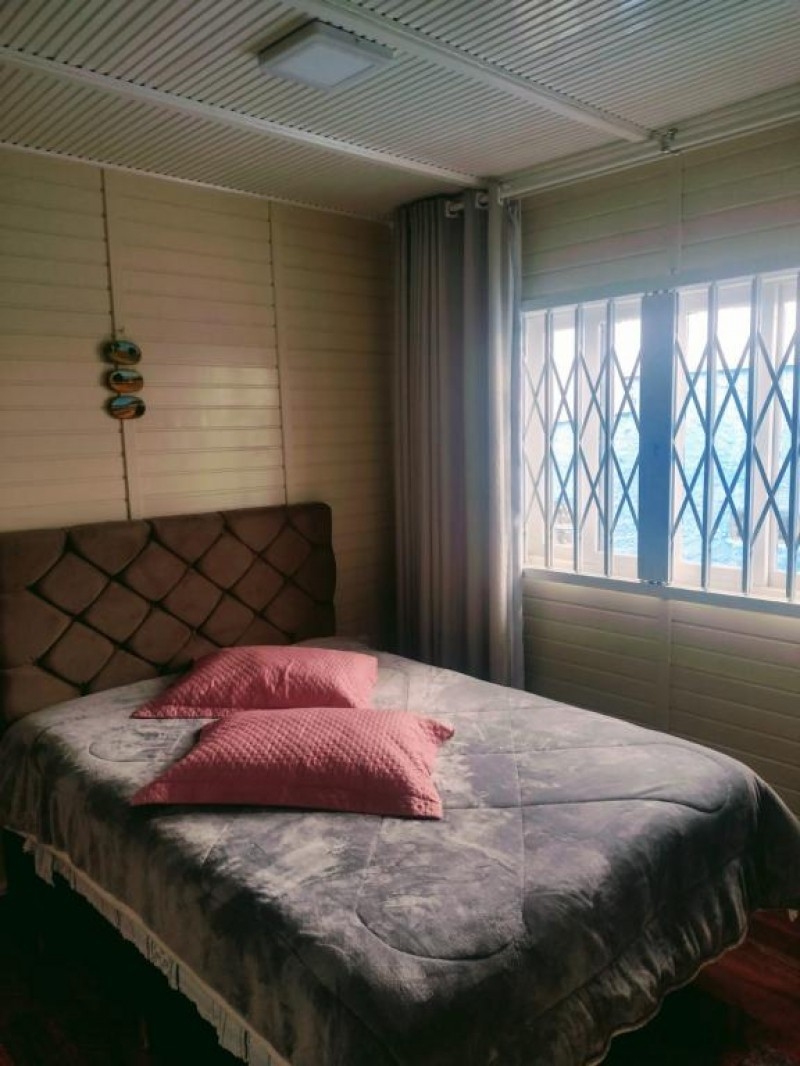 CASA NO BAIRRO SÃO CRISTOVÃO