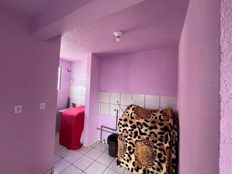 APARTAMENTO EM CONDOMÍNIO FECHADO 